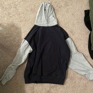 brandy melville oversized two tone hoodie
